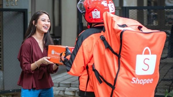 Thời gian làm việc của shipper Shopee Express đến mấy giờ?