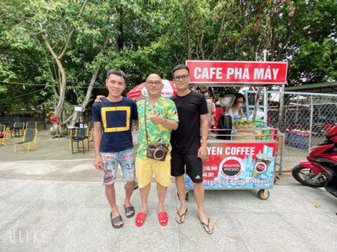 Color man tham quan chuỗi Nguyen Presso