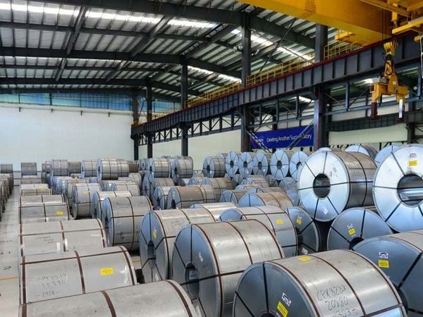 Challenges-for-Vietnam-steel-market
