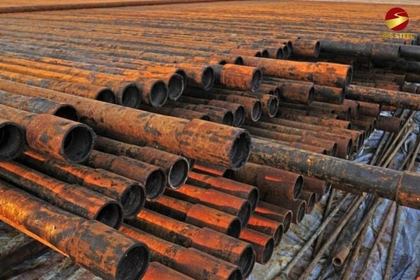 Galvanized steel pipes oxidize, leading to rust
