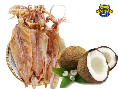 Cách làm mực khô hấp nước dừa cho mùa hè