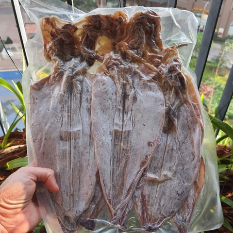 KINH DOANH HẢI SẢN KHÔ NÊN HAY KHÔNG NÊN