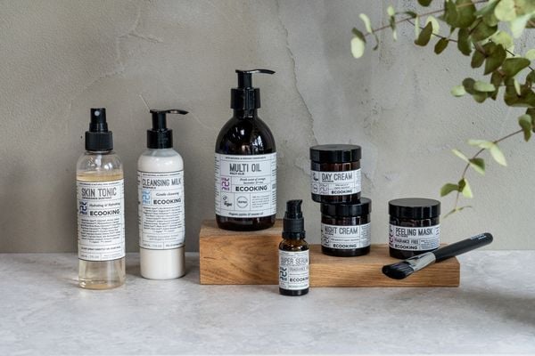 ECOOKING: KHI MỸ PHẨM “LÀM ĐẸP” CẢ MÔI TRƯỜNG