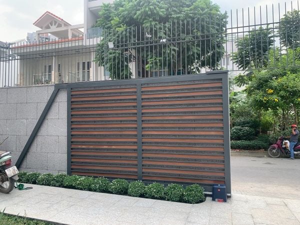 cửa cổng sắt tự động 1 cánh