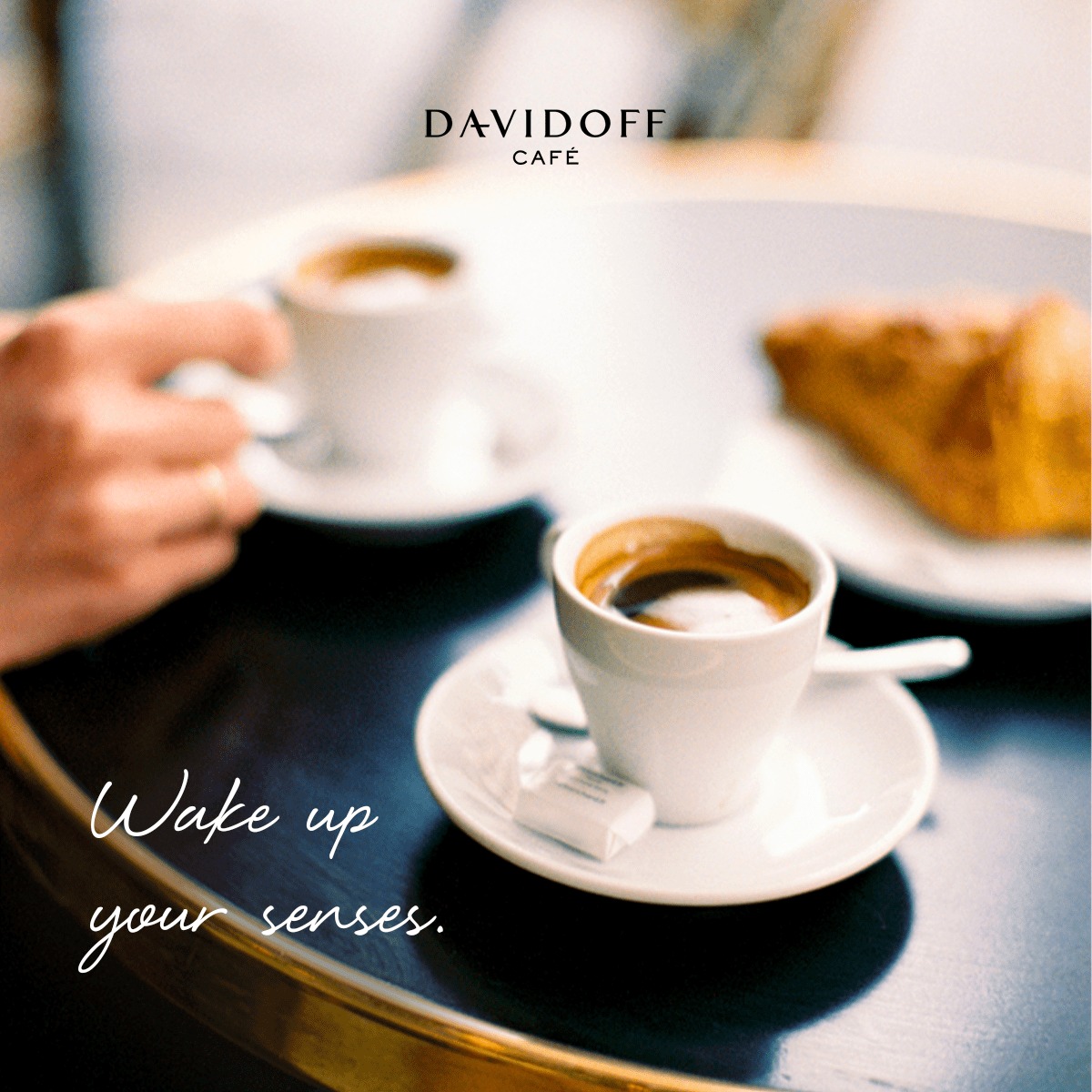 BẮT ĐẦU NGÀY MỚI NHIỀU NĂNG LƯỢNG BẰNG DAVIDOFF CAFÉ