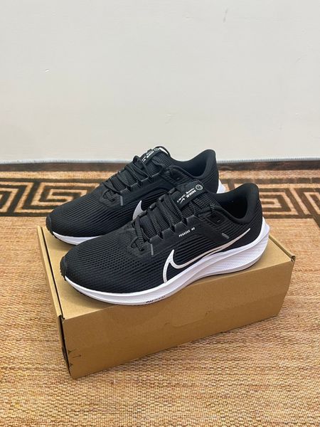 nike running shoes for men wide