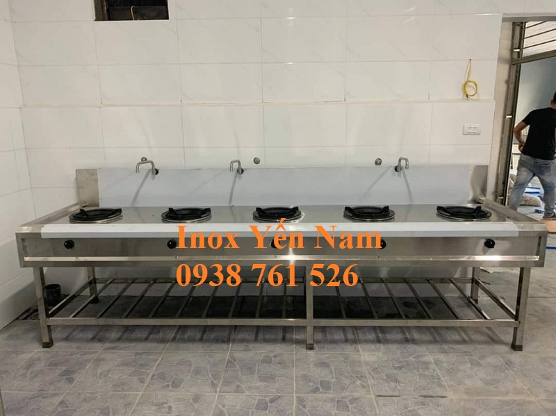 Bếp á 5 họng: Sự lựa chọn thông minh cho quán cà phê