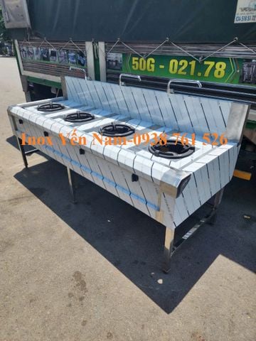 Bếp á công nghiệp đáng khen về tính năng và chất lượng tổng thể.