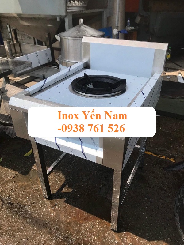 Sự ưu việt của bếp á công nghiệp trong ngành nhà hàng