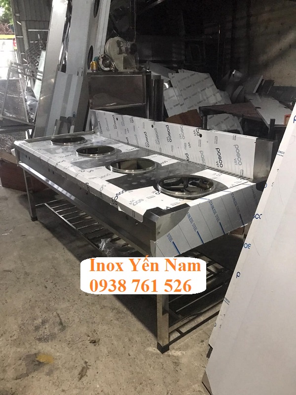 Bếp á giá rẻ - nâng cao trải nghiệm nấu nướng tại nhà hàng