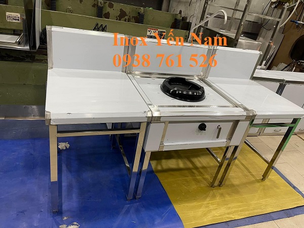 Bếp á 1 họng: Thiết kế sang trọng và hiện đại cho không gian bếp