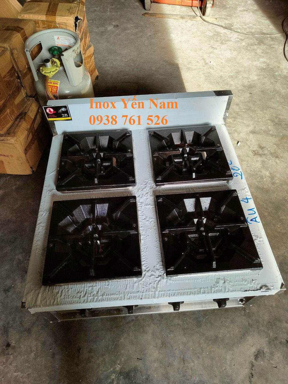 Bếp âu công nghiệp và sự phát triển của ngành dịch vụ ẩm thực