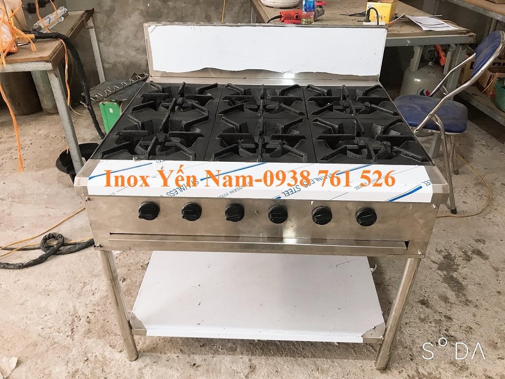 Tại sao bạn nên chọn bếp âu 6 họng cho không gian bếp của mình?