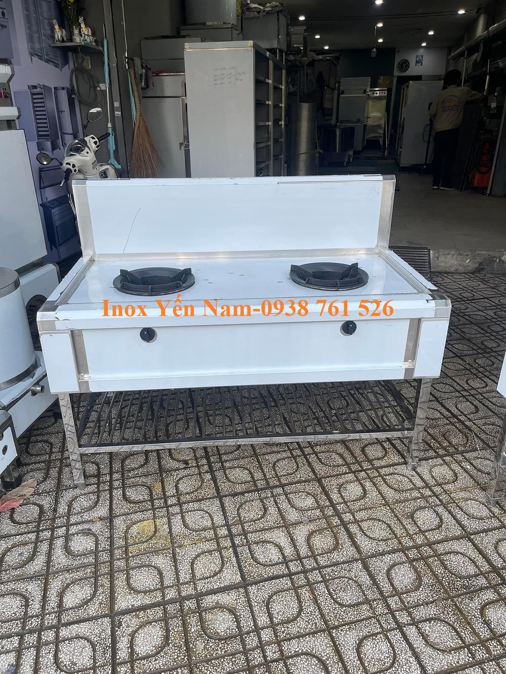 Lựa chọn bếp công nghiệp 2 họng để tối ưu hiệu suất nấu nướng.