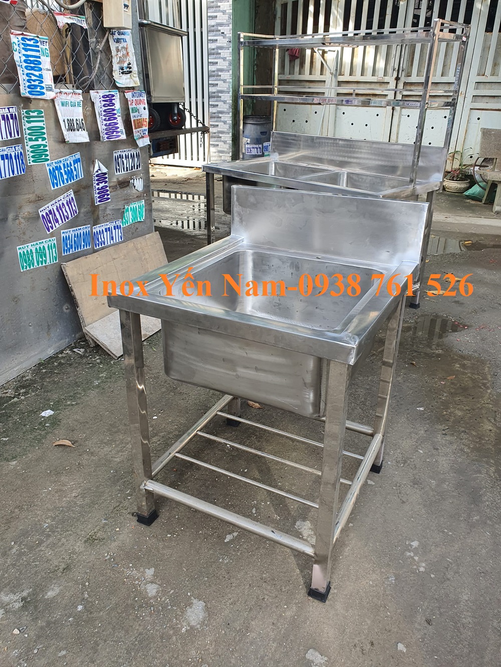 Tìm hiểu về chất liệu và thiết kế chậu rửa công nghiệp 1 hộc