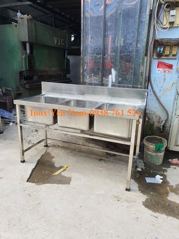 Những ưu điểm của chậu rửa công nghiệp 3 hộc mà bạn chưa biết