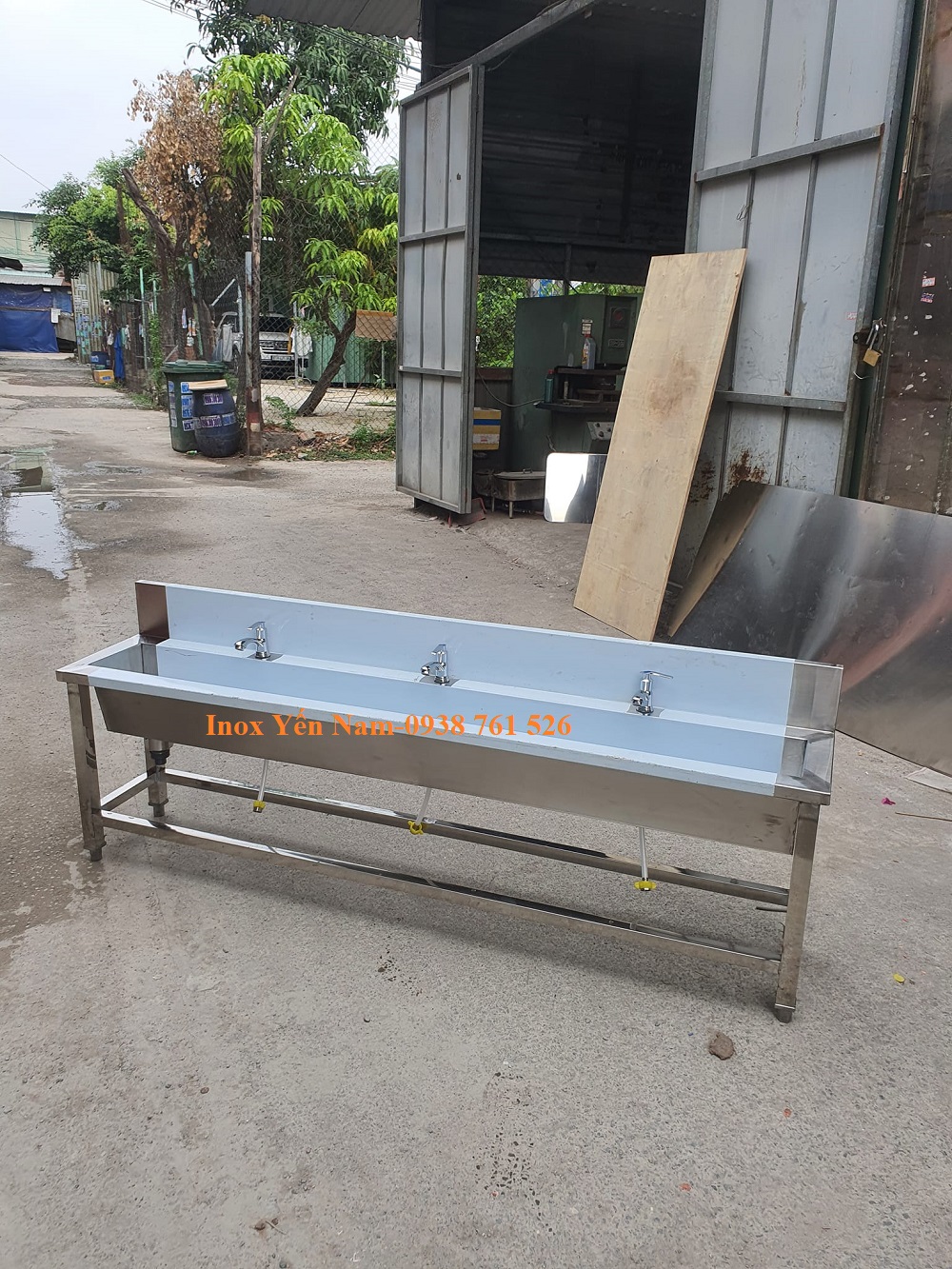 Máng rửa tay inox: Tiết kiệm nước và bảo vệ môi trường