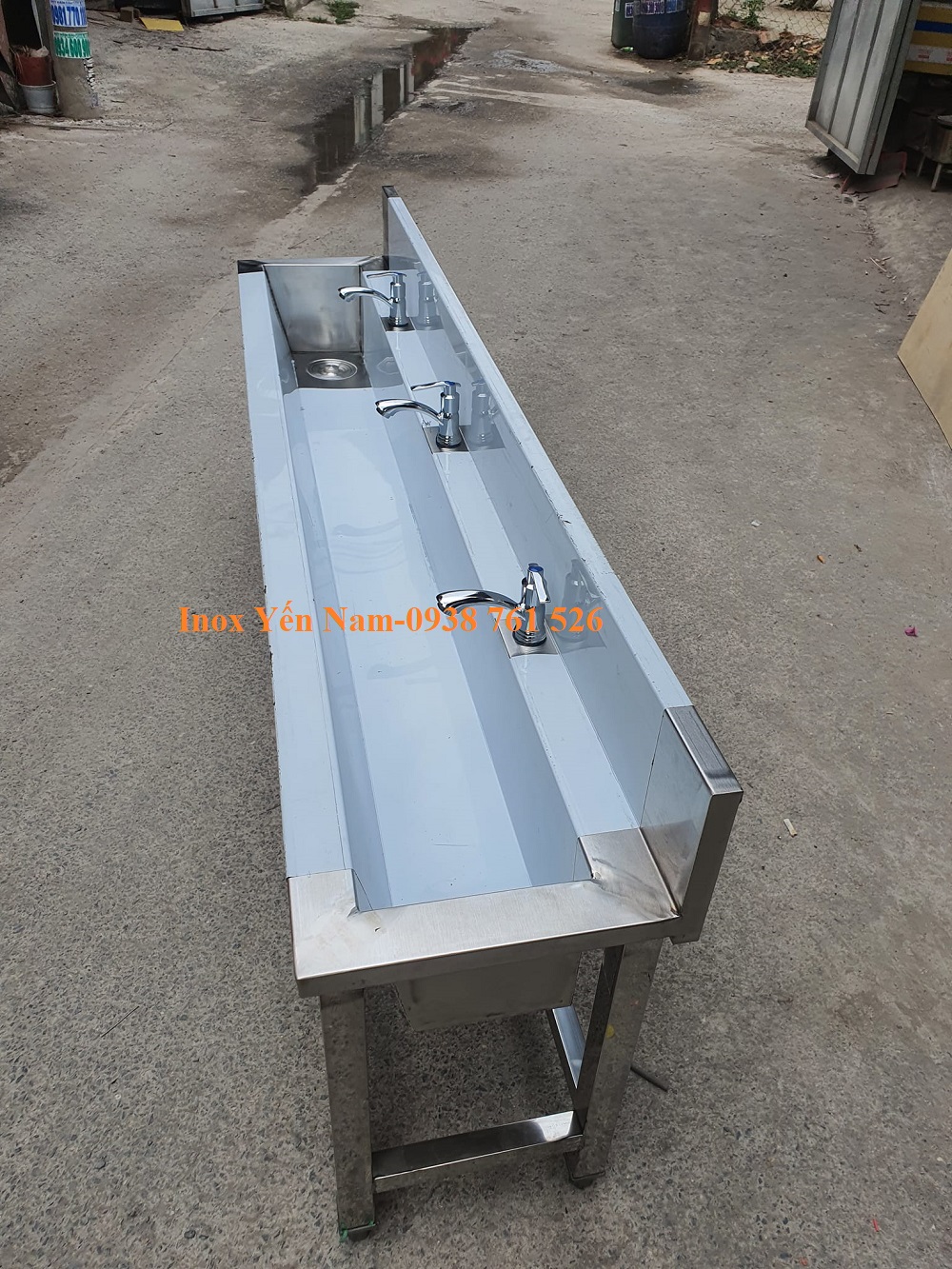 Lợi ích của máng rửa tay inox trong việc ngăn chặn vi khuẩn và bệnh tật