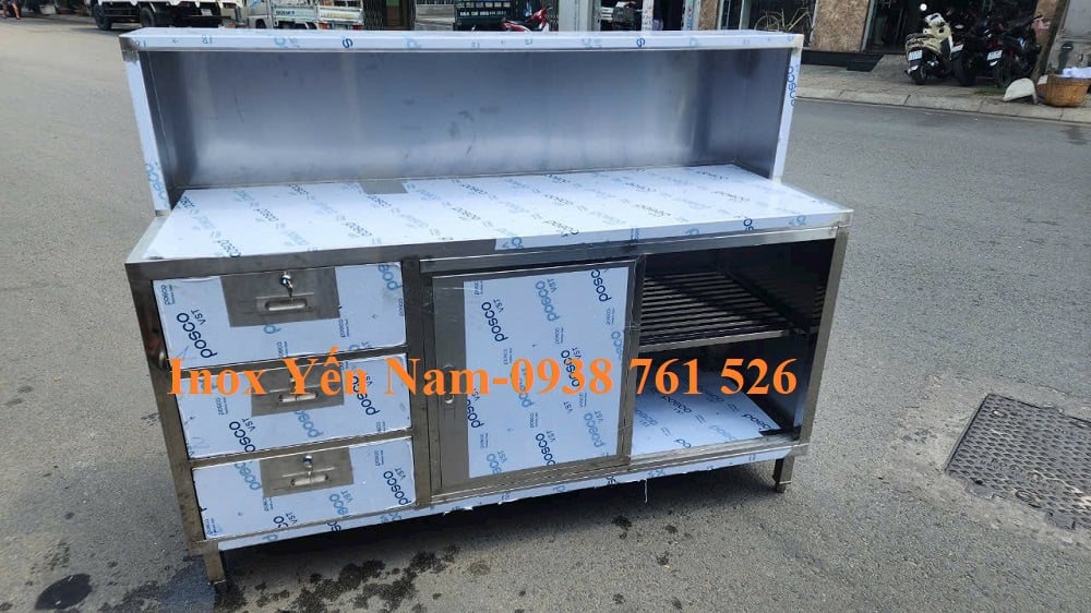 Bí quyết chọn mua quầy pha chế inox đẹp và bền bỉ