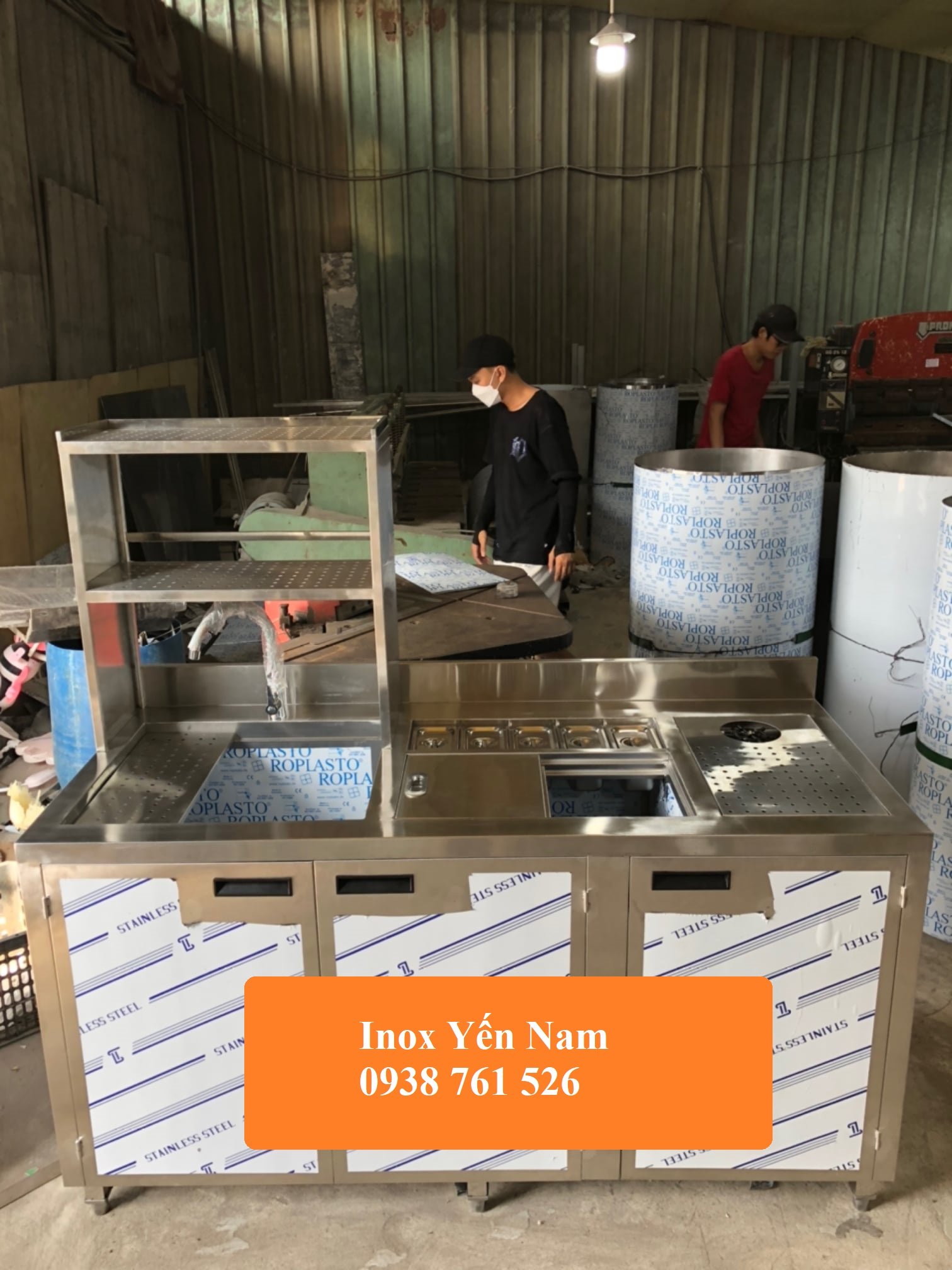 Tại sao quầy pha chế inox café lại được ưa chuộng trong ngành công nghiệp cà phê