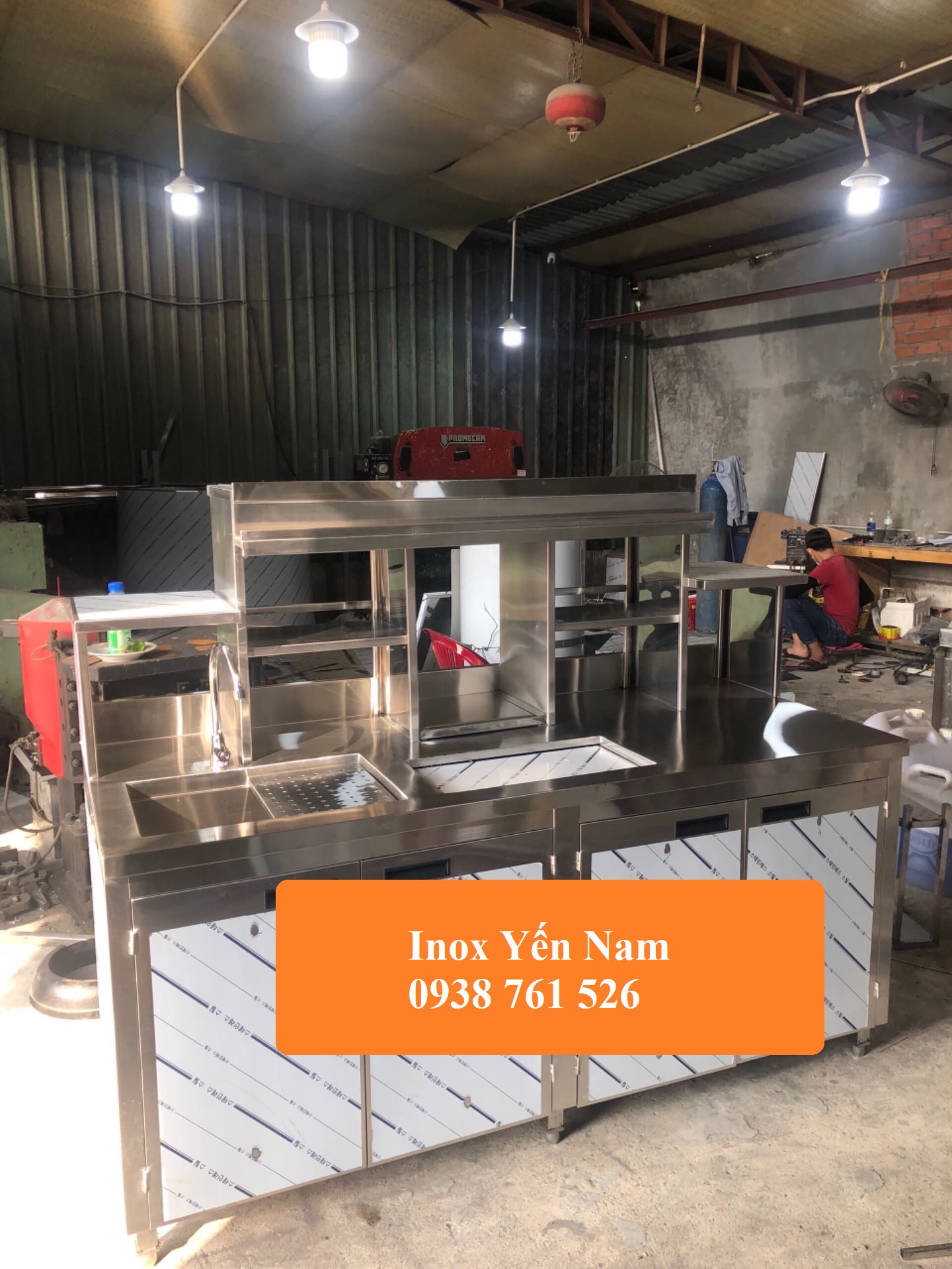 Mẹo bảo quản và vệ sinh quầy pha chế inox café để tăng tuổi thọ sản phẩm