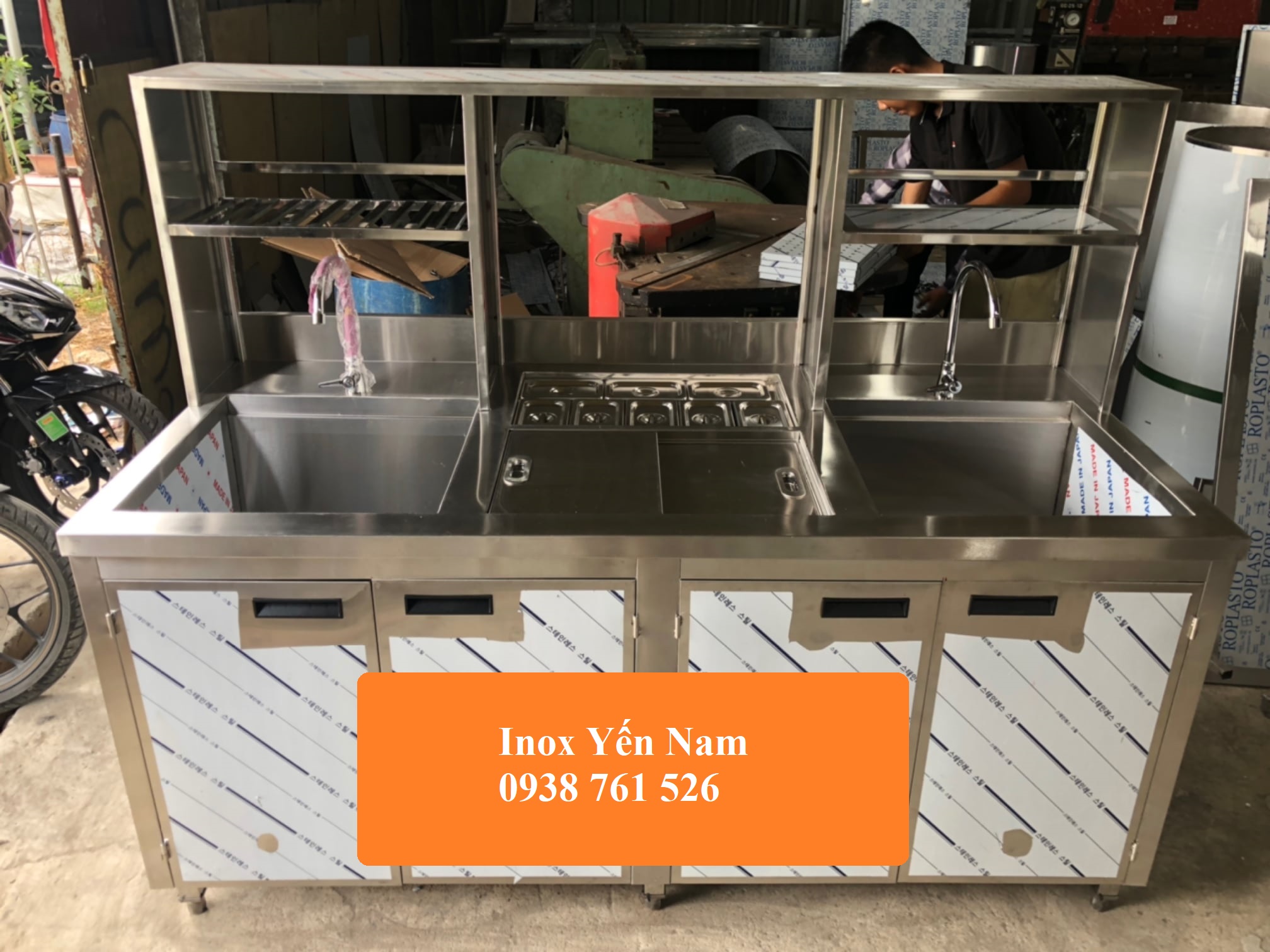 Bí quyết bảo quản và làm sạch quầy inox pha chế hiệu quả