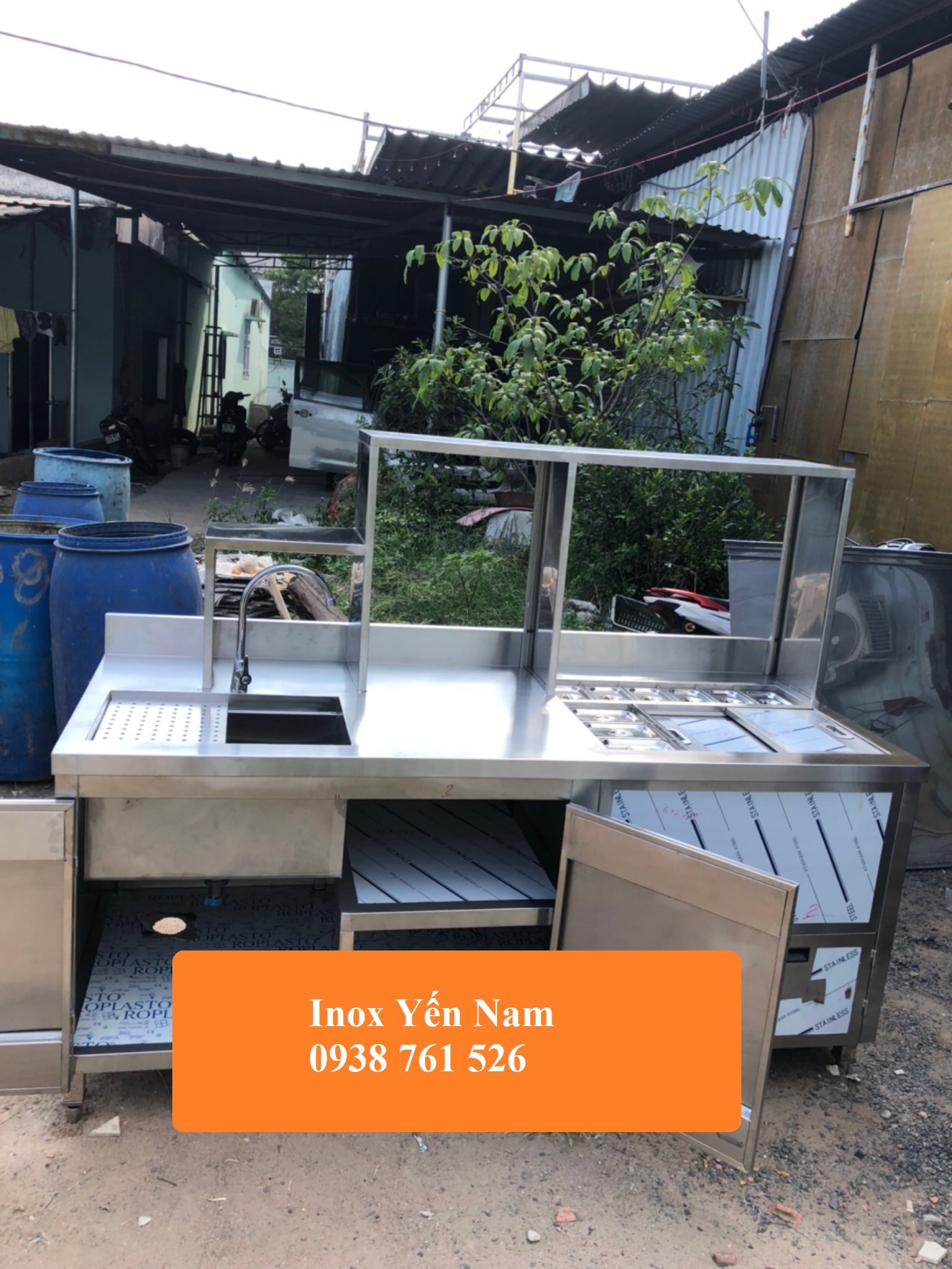 Những lưu ý khi lựa chọn quầy bar inox pha chế cho quán cafe