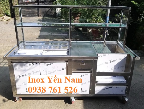 Đánh giá ưu nhược điểm của quầy chế inox so với các vật liệu khác