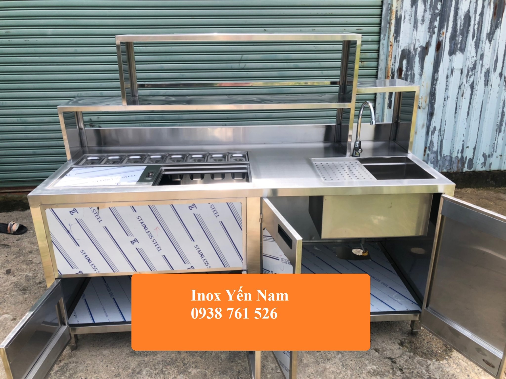 Cách sắp xếp quầy pha chế inox thông minh cho không gian nhỏ
