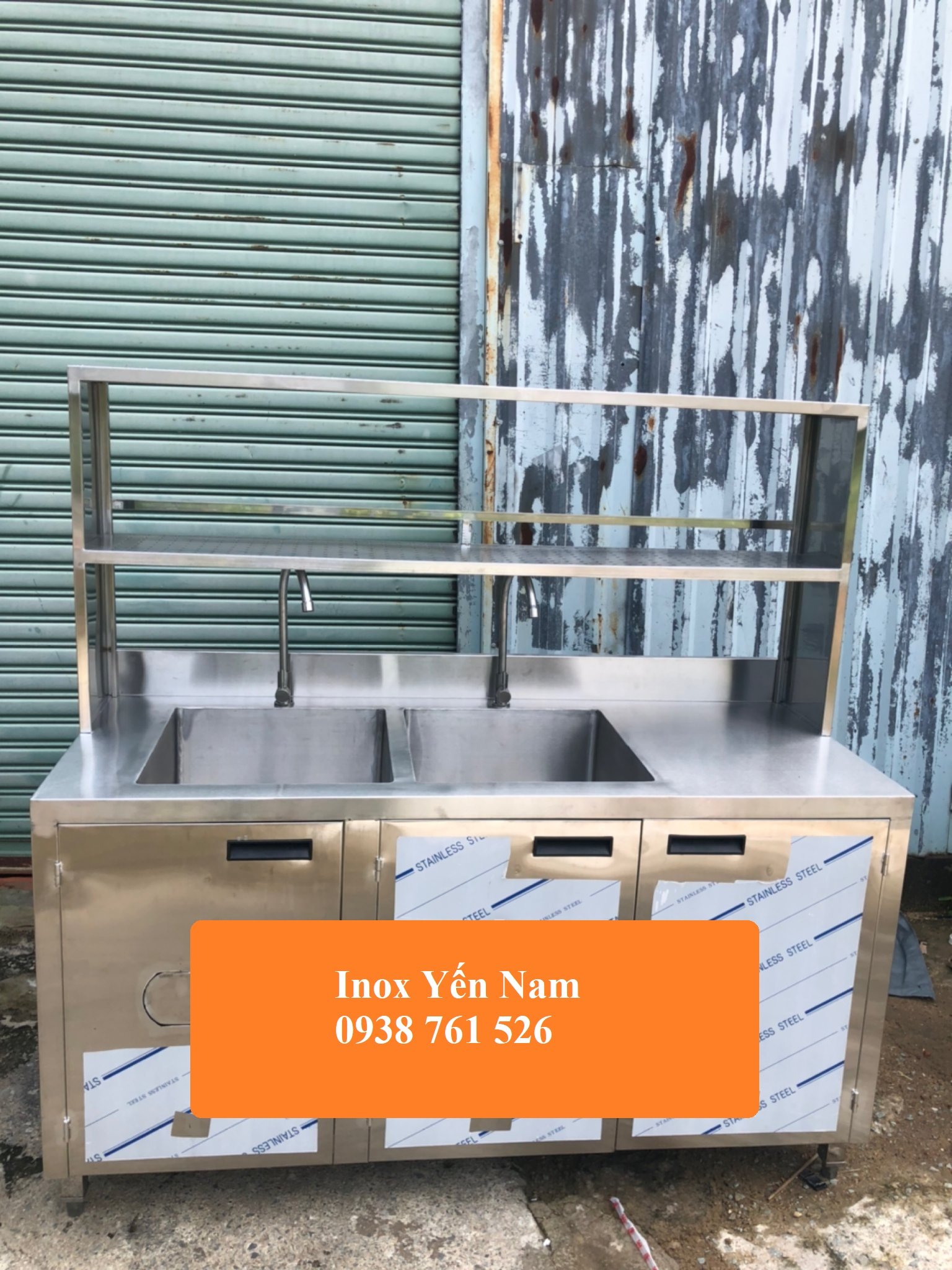 Quầy pha chế inox - Đặc điểm thiết kế biểu tượng thu hút khách hàng