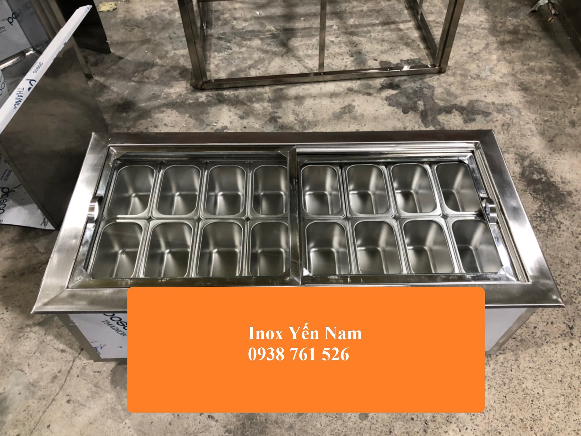 Cách làm lạnh nhanh thức uống bằng thùng đá inox