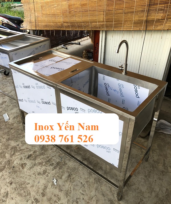 Thùng đá inox - giải pháp lưu trữ lạnh tiện lợi cho quán cafe