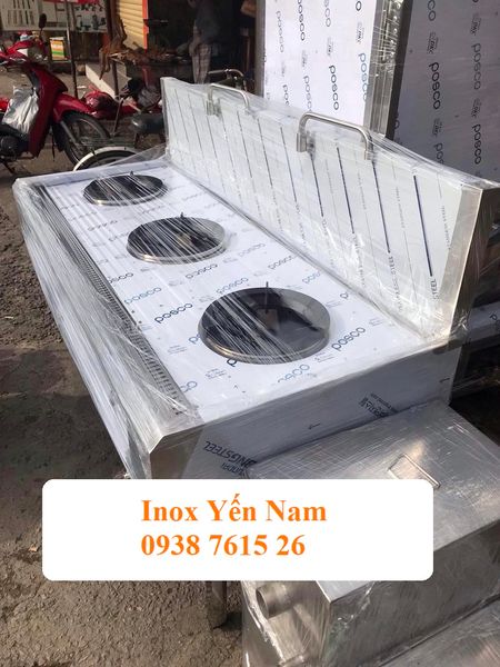 bếp á công nghiệp