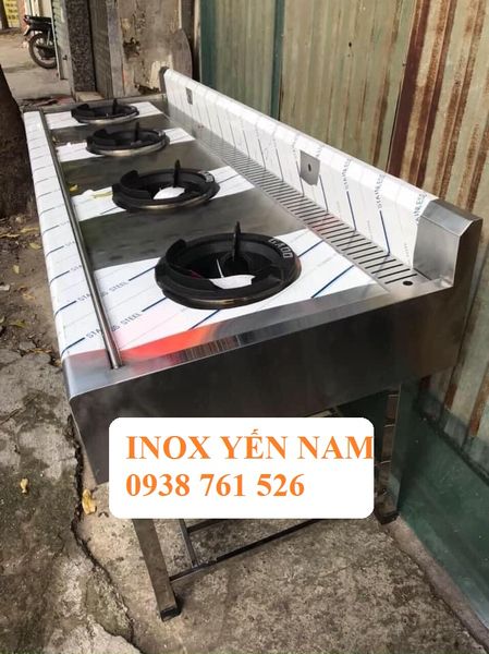 bếp á công nghiệp