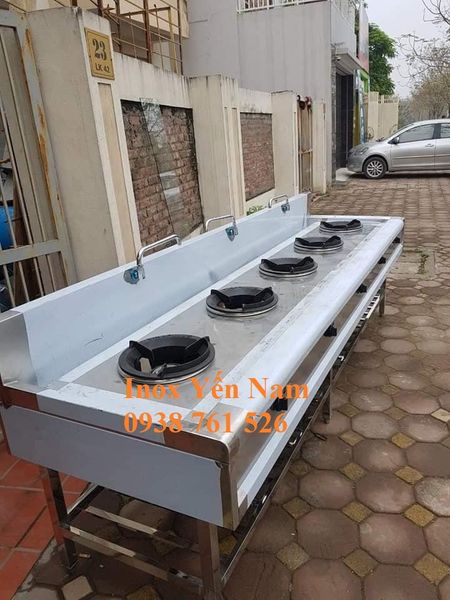 bếp á công nghiệp