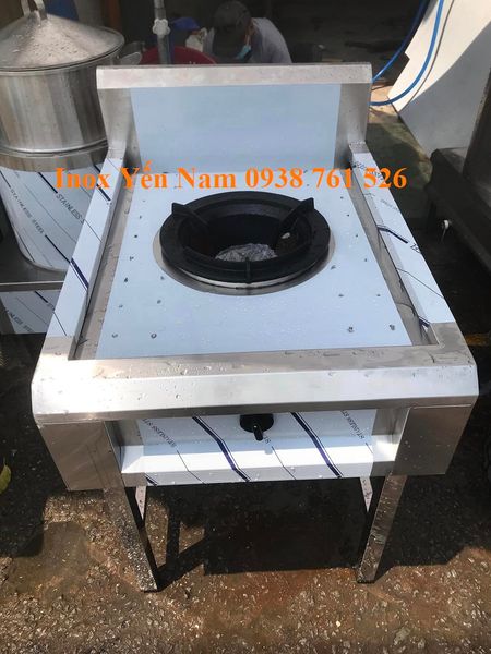 bếp á công nghiệp