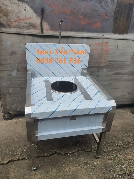 bếp á công nghiệp