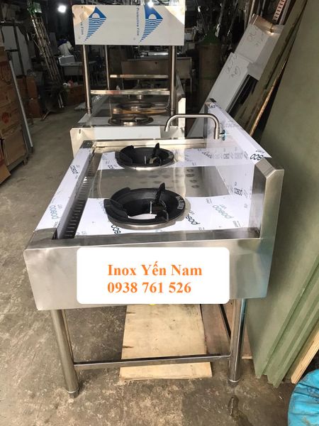 bếp á công nghiệp