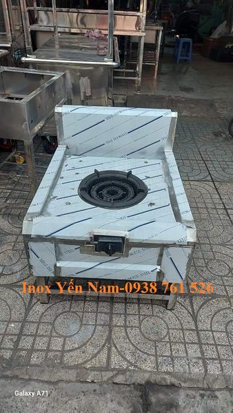 bếp á công nghiệp