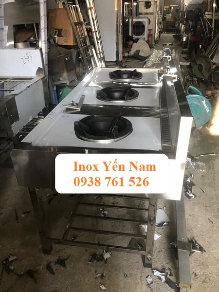 bếp á công nghiệp
