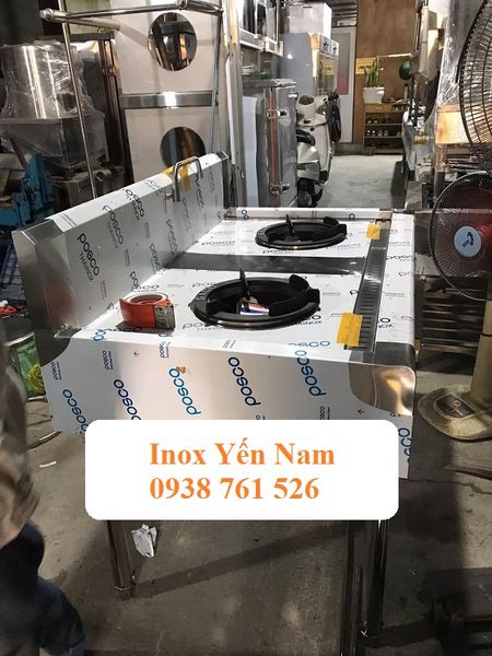 bếp á công nghiệp