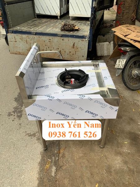 bếp á công nghiệp