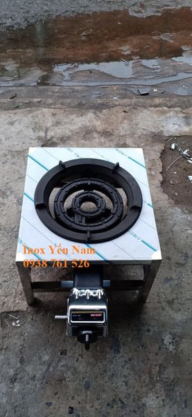 bếp á công nghiệp