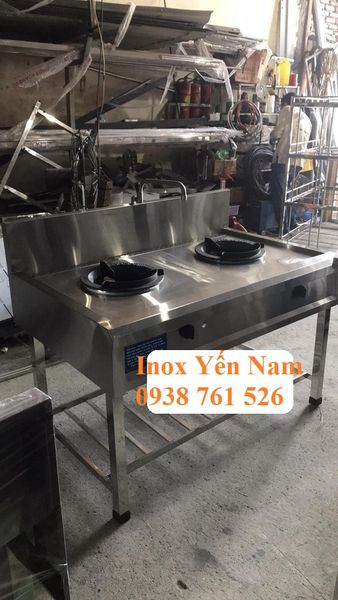 bếp á công nghiệp