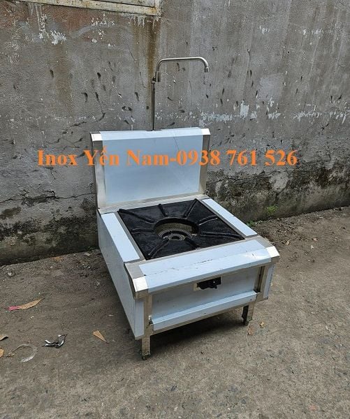 bếp á công nghiệp