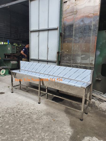 máng rửa tay inox