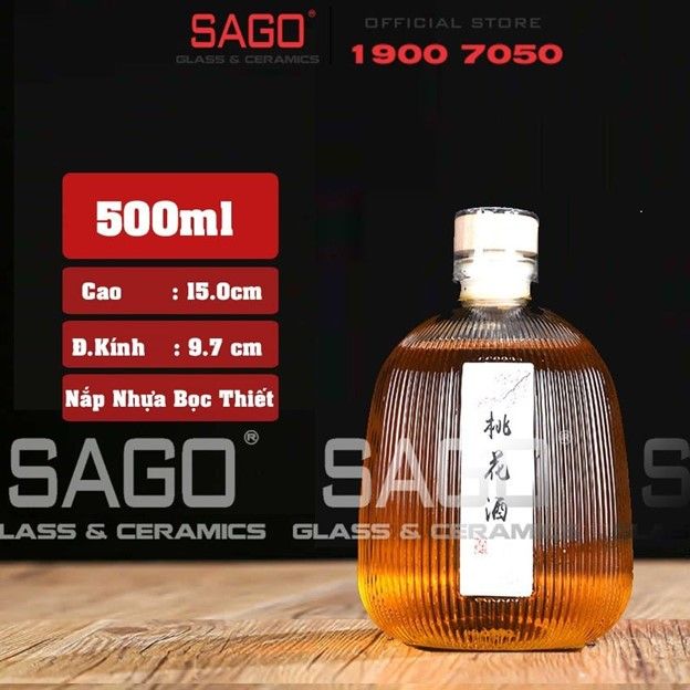 Bình rượu thủy tinh đẹp tôn vinh hương vị rượu