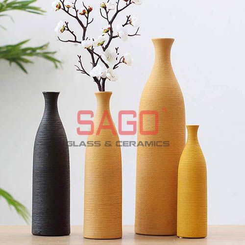 Điều gì tạo nên sức hút của bình cắm hoa gốm sứ Bát Tràng?