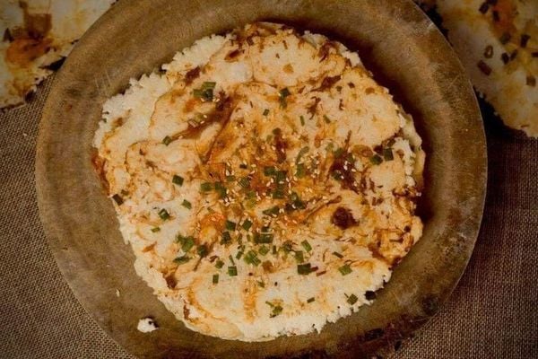 BÁNH ÉP XỨ HUẾ - THƠM NGON KHÓ CƯỠNG