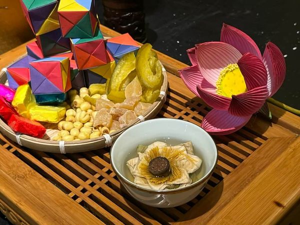 ĂN BÁNH THƯỞNG TRÀ - THÚ VUI KHÔNG BAO GIỜ CŨ